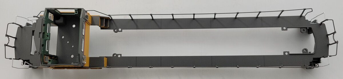 Lionel 28314-9 Genset Shell Frame with Railing #2701