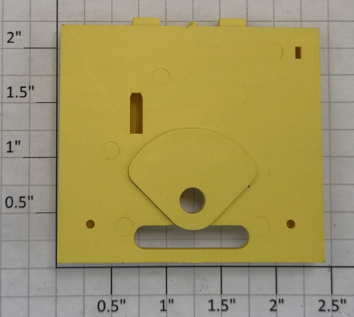 Lionel 17139-94 Yellow Grain Train 3-Bay Hopper Brake End Frame