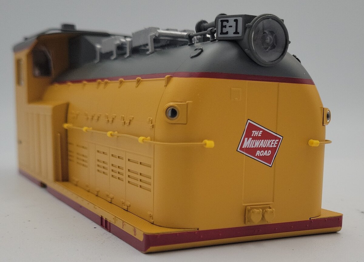 Lionel 18389-4 Bi-Polar "B" End Cab Shell #E-1