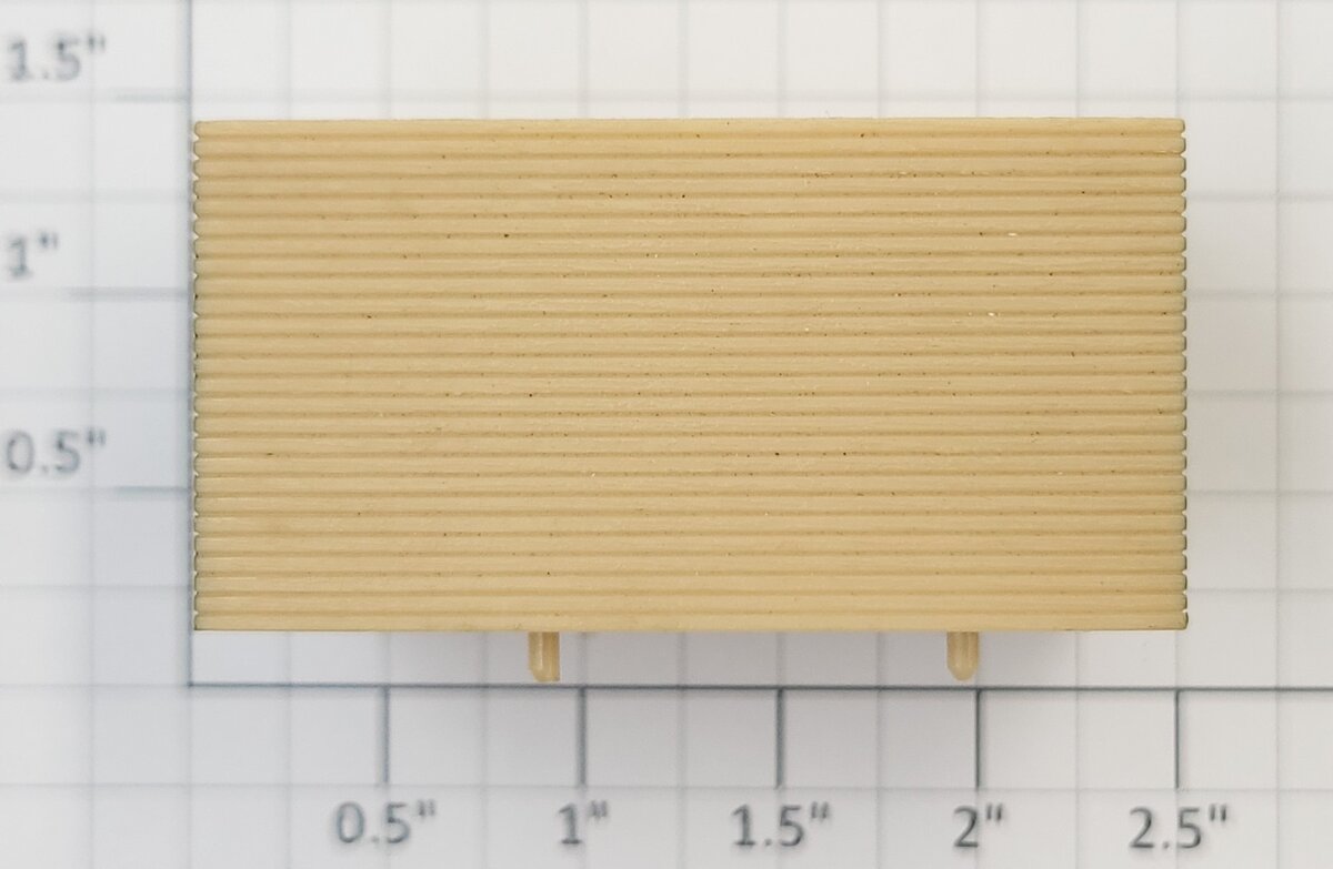 Lionel 26232-55 Sitka Spruce Pressure Treated 2x4 Lumber Load