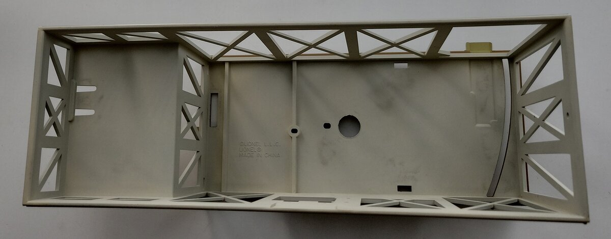 Lionel 24174-3 Gray Icing Station Platform Assembly