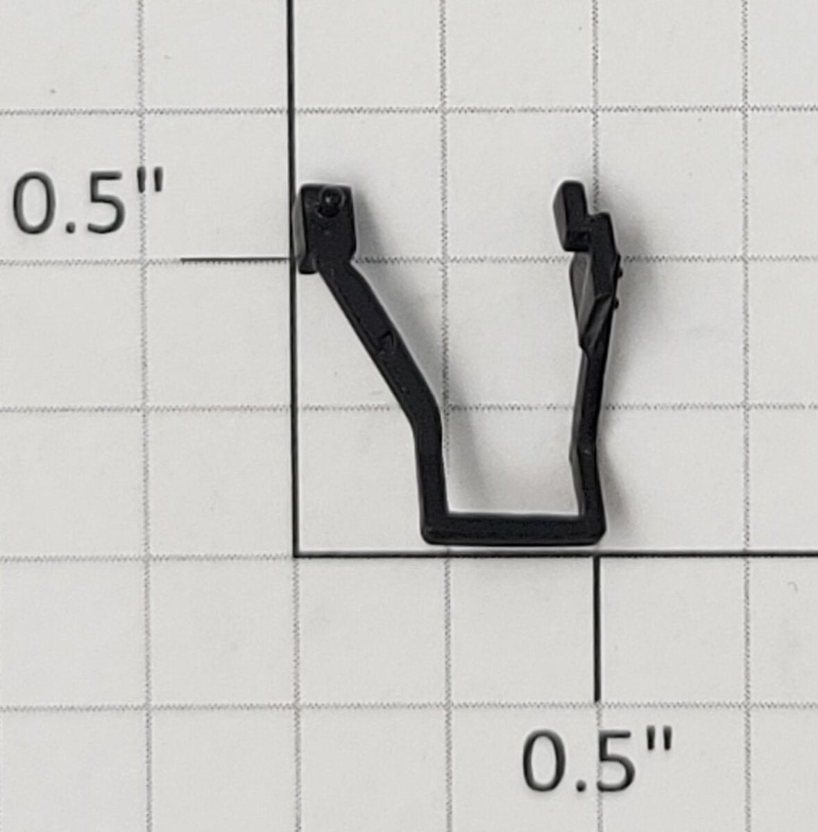 Lionel 17189-94 Saskatchewan 3-Bay Cylindrical Hopper Left Stirrup Step