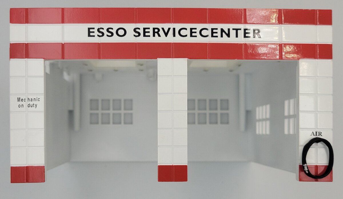 Lionel 24183-7 Esso Gas Service Center Assembly