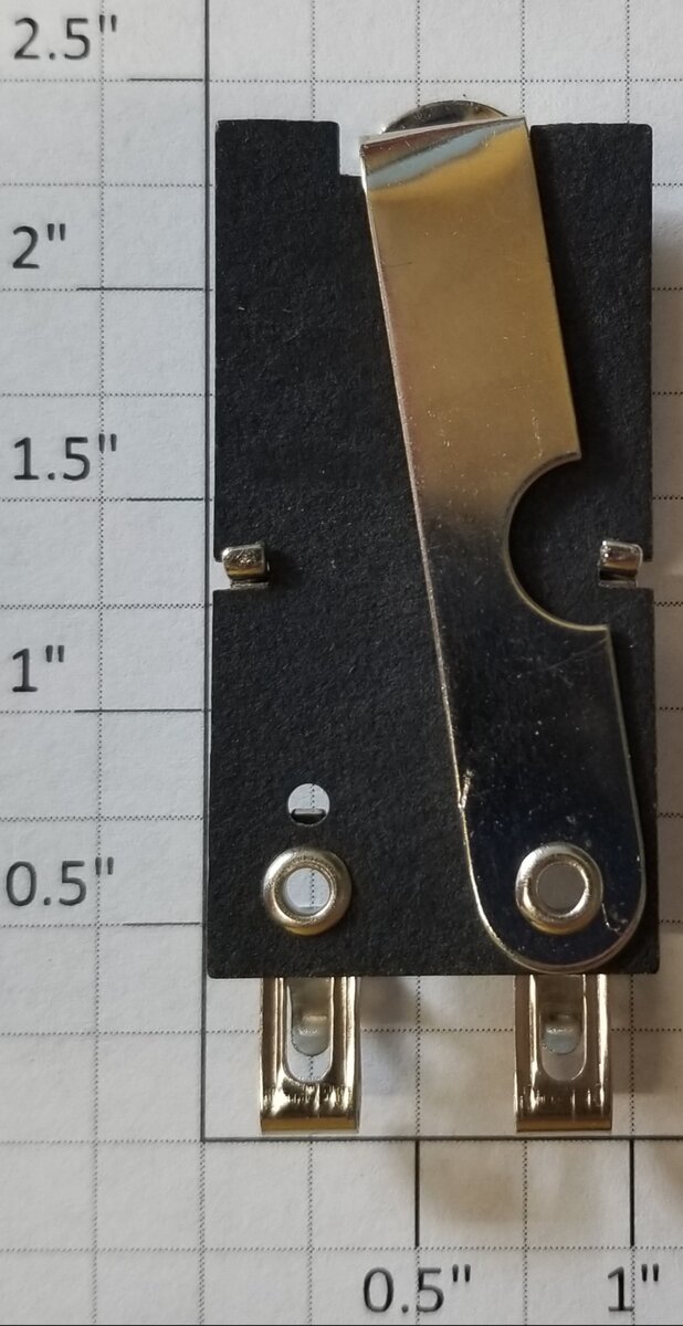 Lionel 24213-1 O and Standard Gauge Universal Lockon