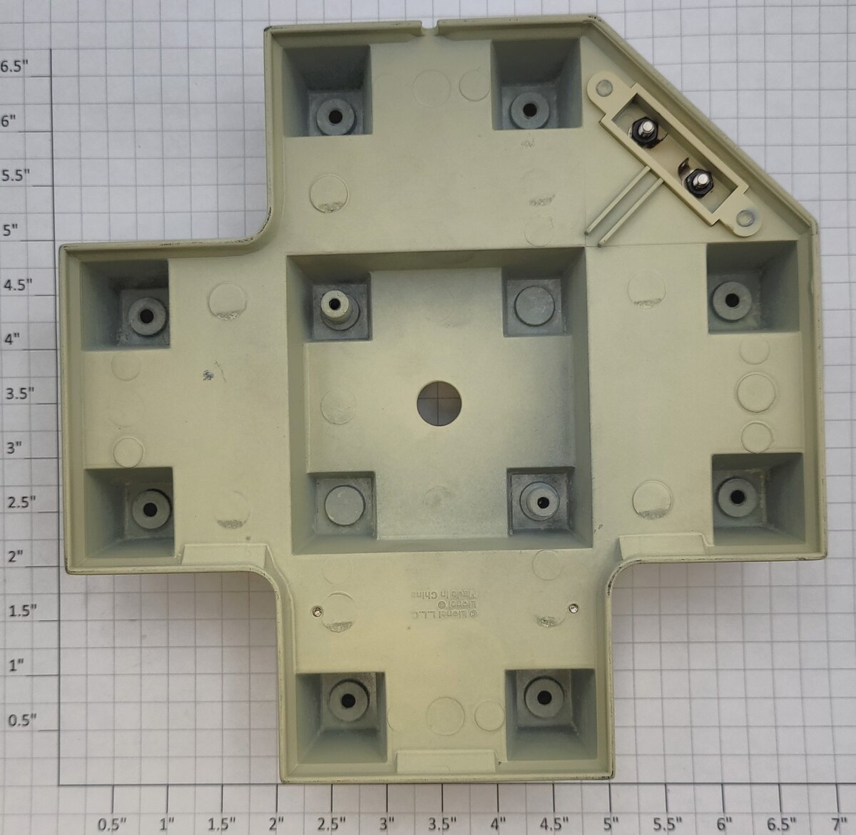 Lionel 24224-66 Beige Diecast Water Tower Base Assembly #38