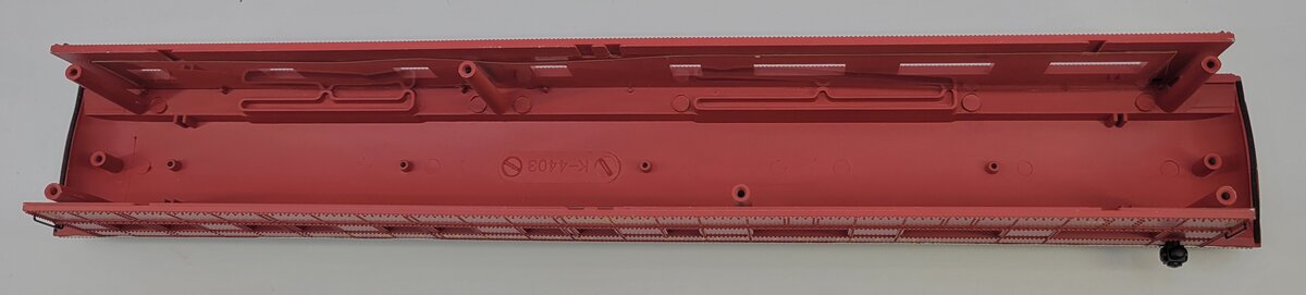 Lionel 22226-2 #40 RBBB 18" Heavyweight Private Car Shell
