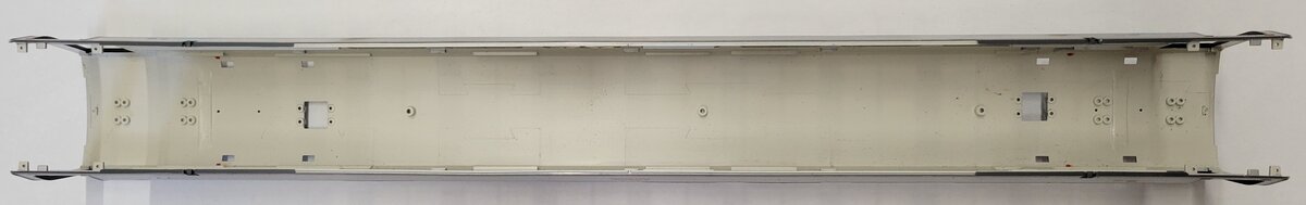 Lionel 15532-2 #3523 Acela Business Coach Shell