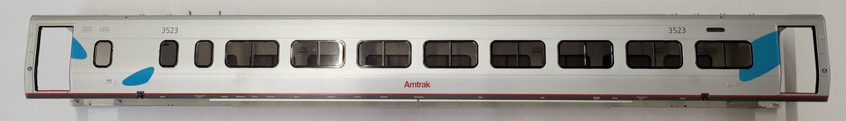 Lionel 15532-2 #3523 Acela Business Coach Shell