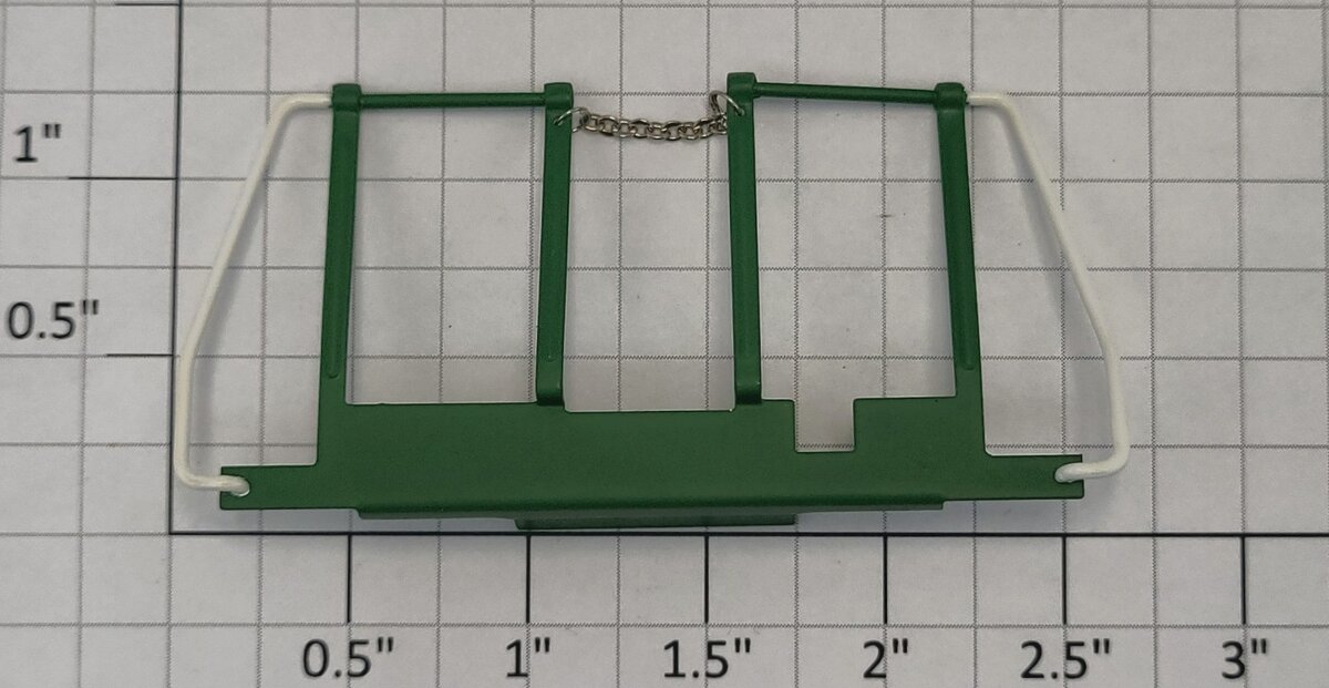 Lionel 28208-236 Green Metal U30C Diesel Loco Handrail End with Chain