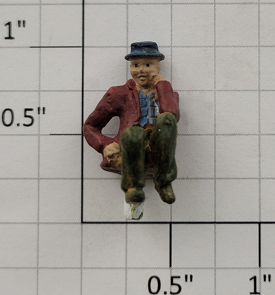 Lionel 24104-50 Hobo Tower Figure Hobo with Green Pants