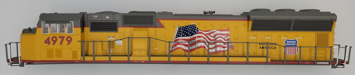 Lionel 28227-2 Union Pacific SD-70 Mac Shell #4979