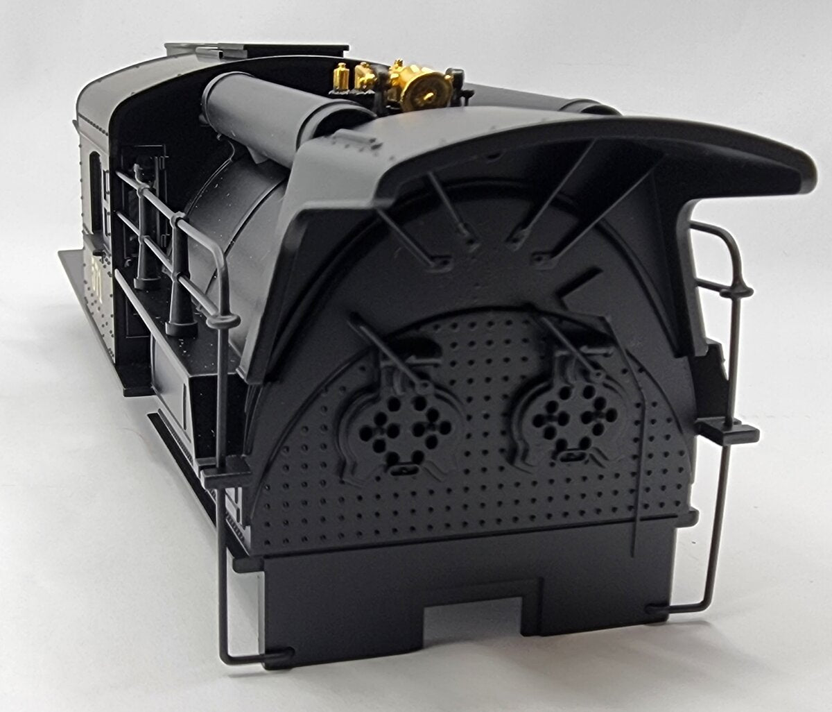 Lionel 28018-3 #571 Reading Camelback Shell without Boiler Front