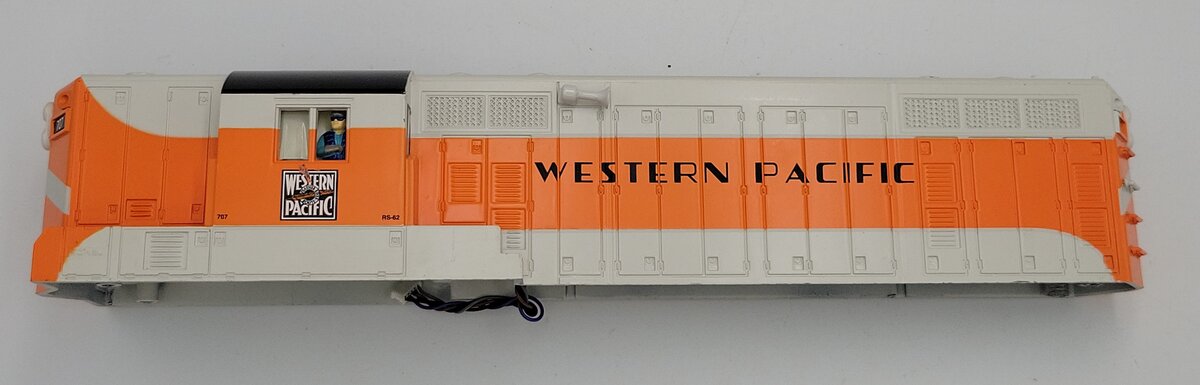 Lionel 28360-2 O Gauge Western Pacific GP-7 Diesel Locomotive Shell #707