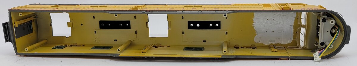 Lionel 24575-2 #988 Union Pacific E-7 A Powered  Shell