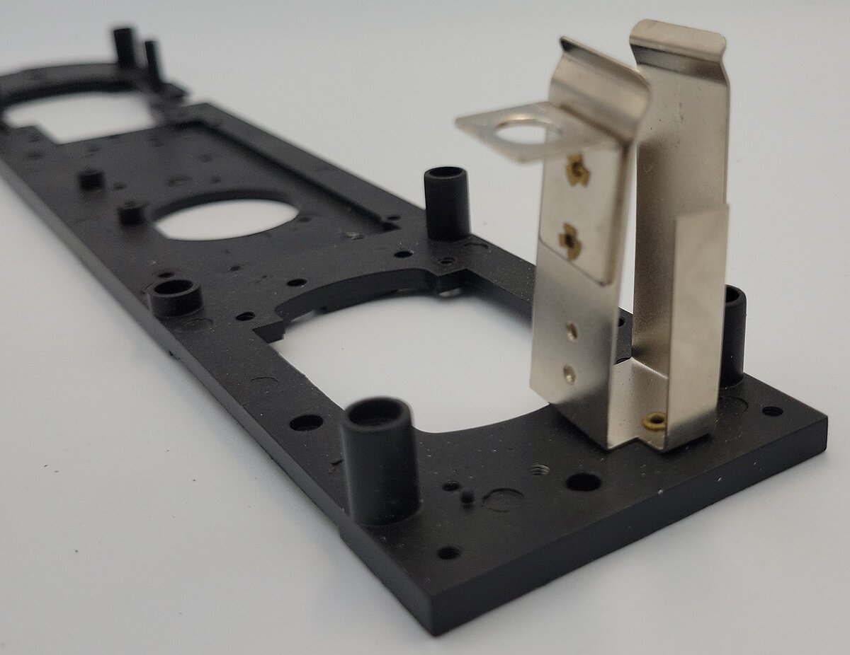 Lionel 34526-758 Liondrive F-Unit A Frame with Battery Bracket