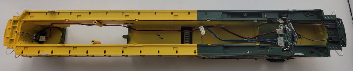 Lionel 28373-7 Chicago and North Western SD70ACe Steam Locomotive Shell #1859