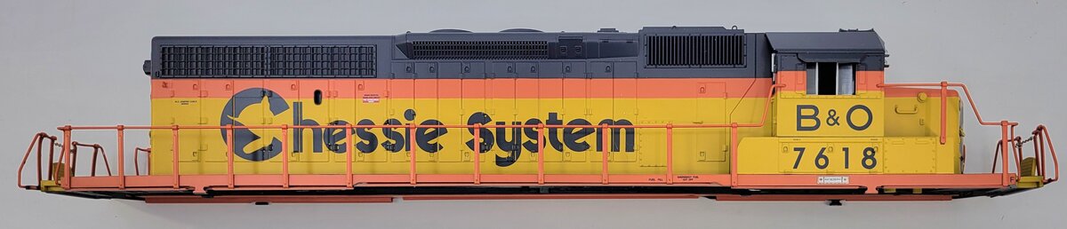 Lionel 28246-2 SD-40 Dummy Chessie Shell