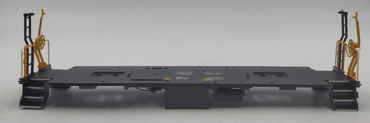 Lionel 36661-58 Diecast Cp Rail Caboose Frame with End Rails #36661