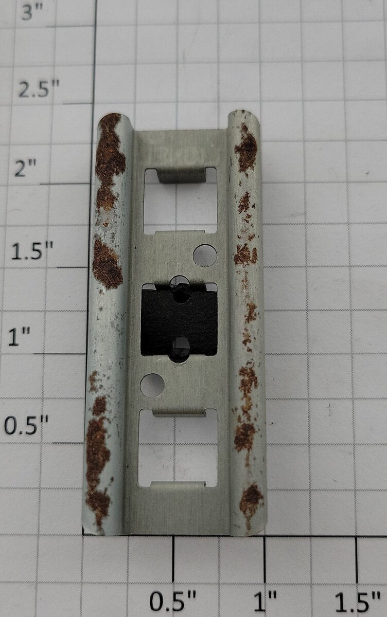 Lionel 15572-10 O Gauge Black Track Tie with Insulator