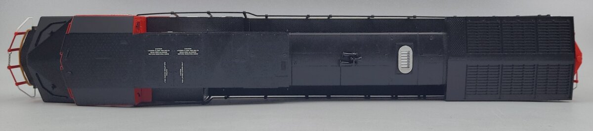 Lionel 18289-7 Canadian National Dash-9 Diesel Locomotive Body Shell #2528