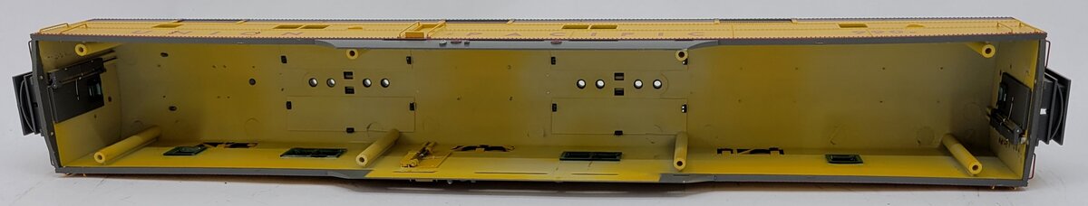 Lionel 24577-2 E-7B #990B Union Pacific Shell