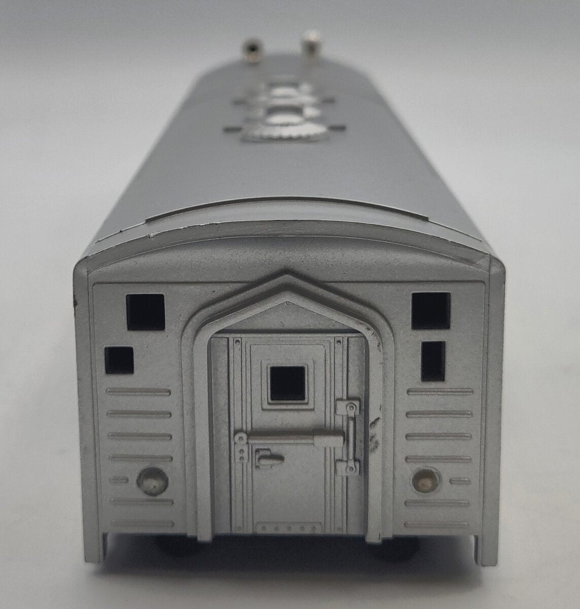 Lionel 38332-2 New Haven F3 A Unit Diesel Locomotive Body Shell #2242