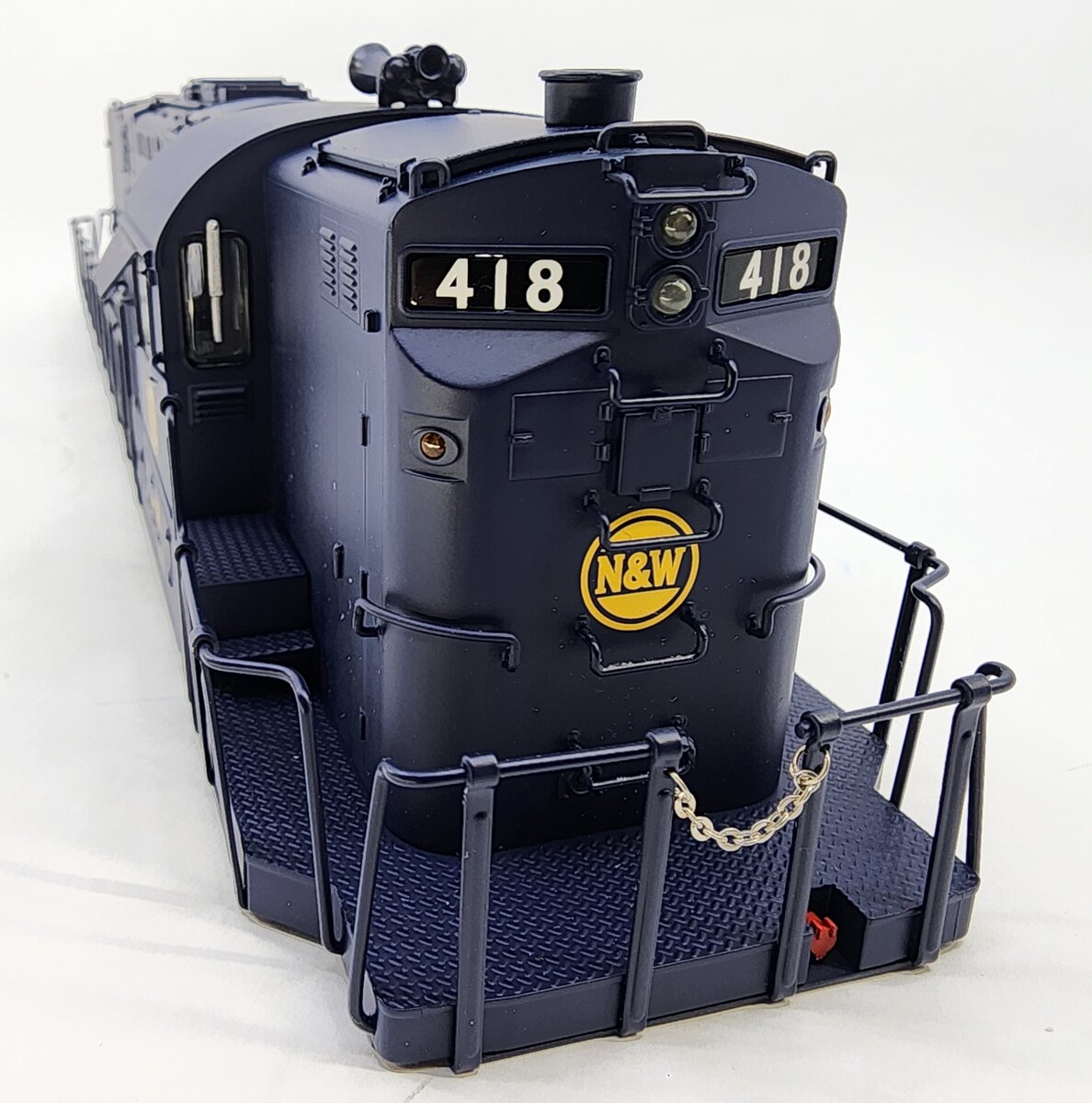 Lionel 28250-2 #418 C-420 Norfolk & Western Shell