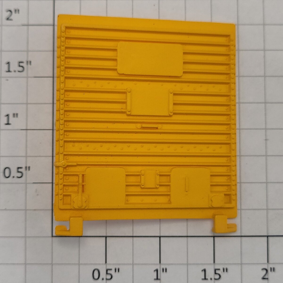 Lionel 16294-14 Yellow Multi-Panel Pedigree Boxcar Door with Guides