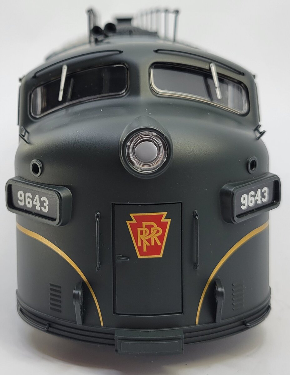 Lionel 24587-2 PRR Brunswick Green F-7 A Diesel Locomotive Body Shell #9643