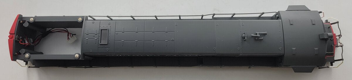 American Flyer 48146-2 Southern Pacific Legacy U-33C Diesel Loco Shell #8773