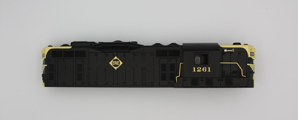 Lionel 28599-002 GP-9 Erie Shell