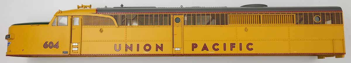 Lionel 34596-2 Union Pacific Alco Pa A-Unit Diesel Locomotive Shell #604