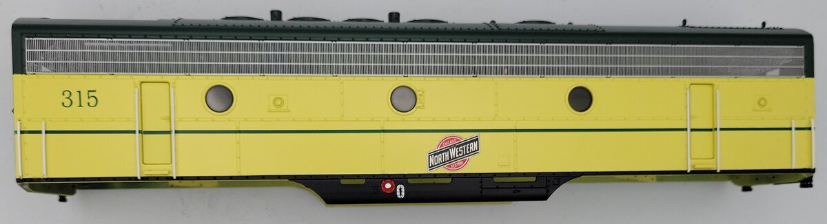 Lionel 38763-2 Chicago and North Western Non Powered Scale F-7 B-Unit Diesel #31