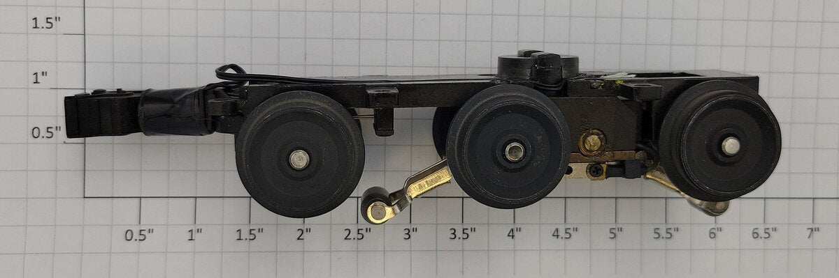 Lionel 28265-79 Black Lion Drive UC30 Six Wheel Motor Truck
