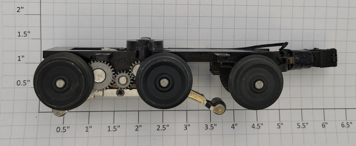 Lionel 28265-79 Black Lion Drive UC30 Six Wheel Motor Truck