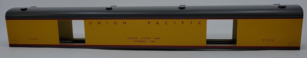 Lionel 25439-2 #5702 Union Pacific Aluminum Baggage Passenger Car Shell