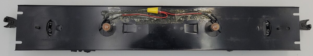 Lionel 25443-503 15" Passenger Frame with Trucks and Lights