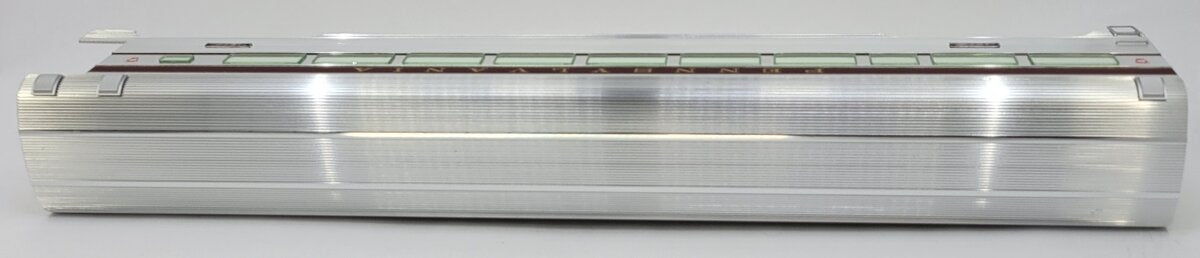 Lionel 25451-2 #1572 Pennsylvania Coach Shell