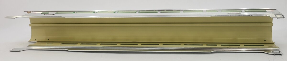 Lionel 25451-2 #1572 Pennsylvania Coach Shell
