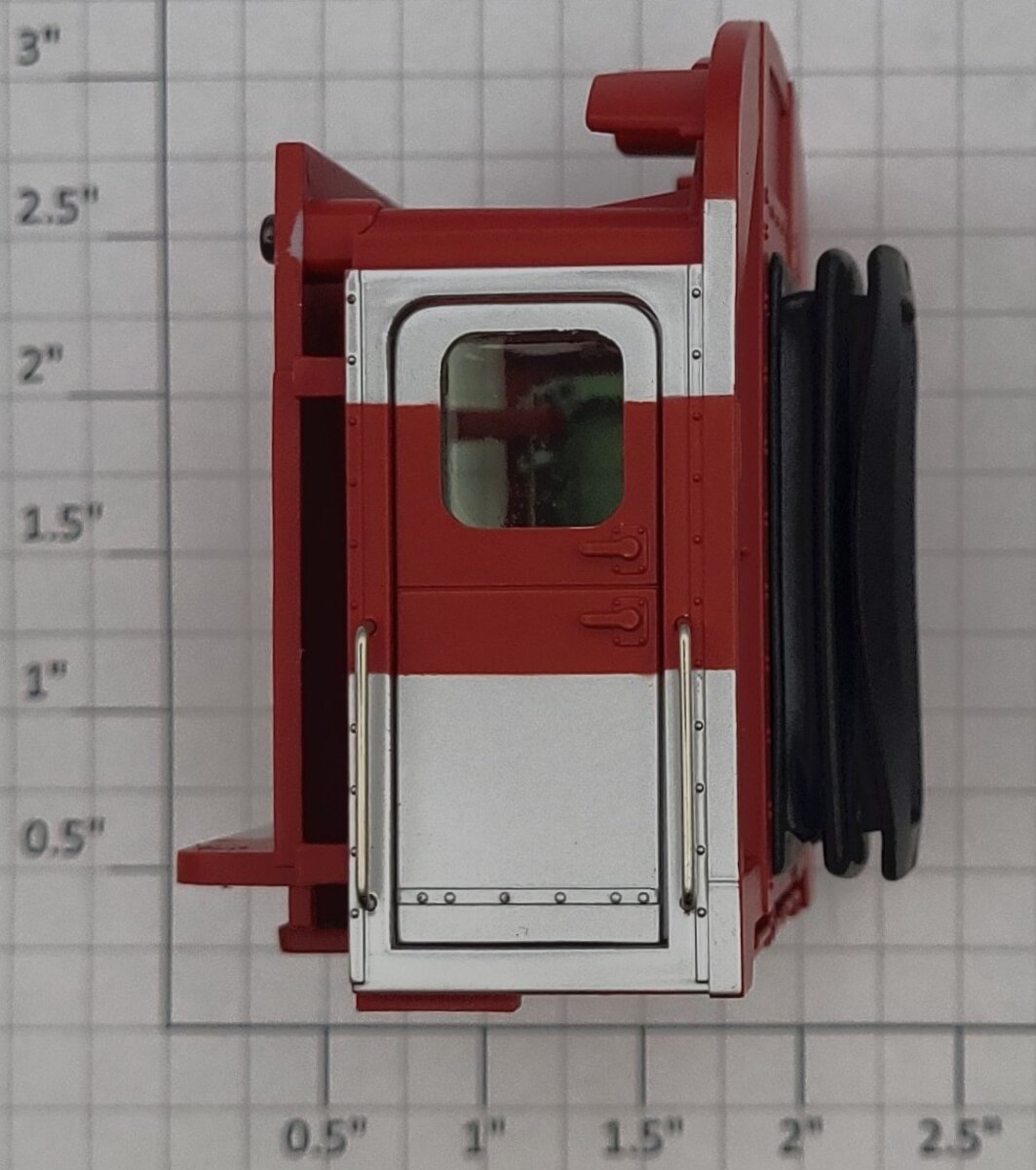 Lionel 25497-14 Red Texas Special Aluminum Passenger Car Vestibule End