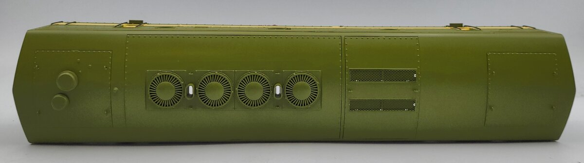 Lionel 34644-2 Grand Trunk Unpowered F3 Diesel Locomotive B Unit Shell #9022-B