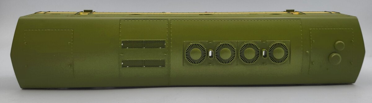 Lionel 34649-2X Damaged Canadian National F3 Diesel Loco B Unit Shell #9004-B
