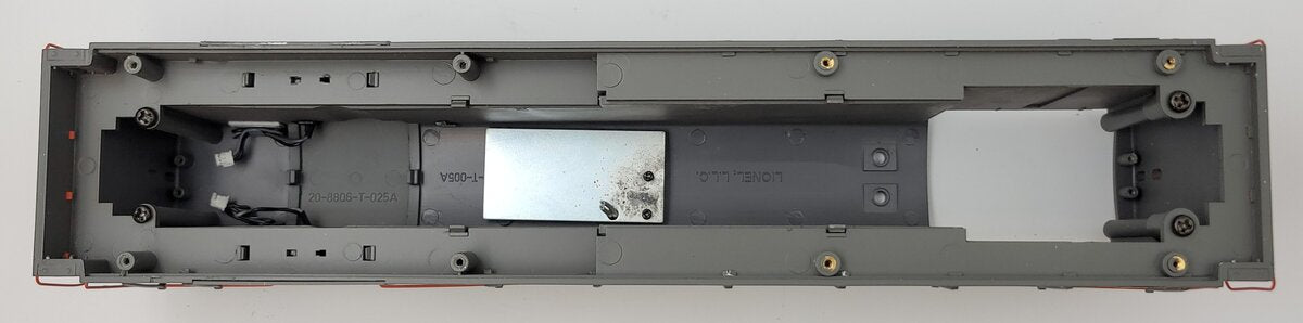 Lionel 38437-2 Long Island Rail Road H16-44 Diesel Locomotive Shell #1504