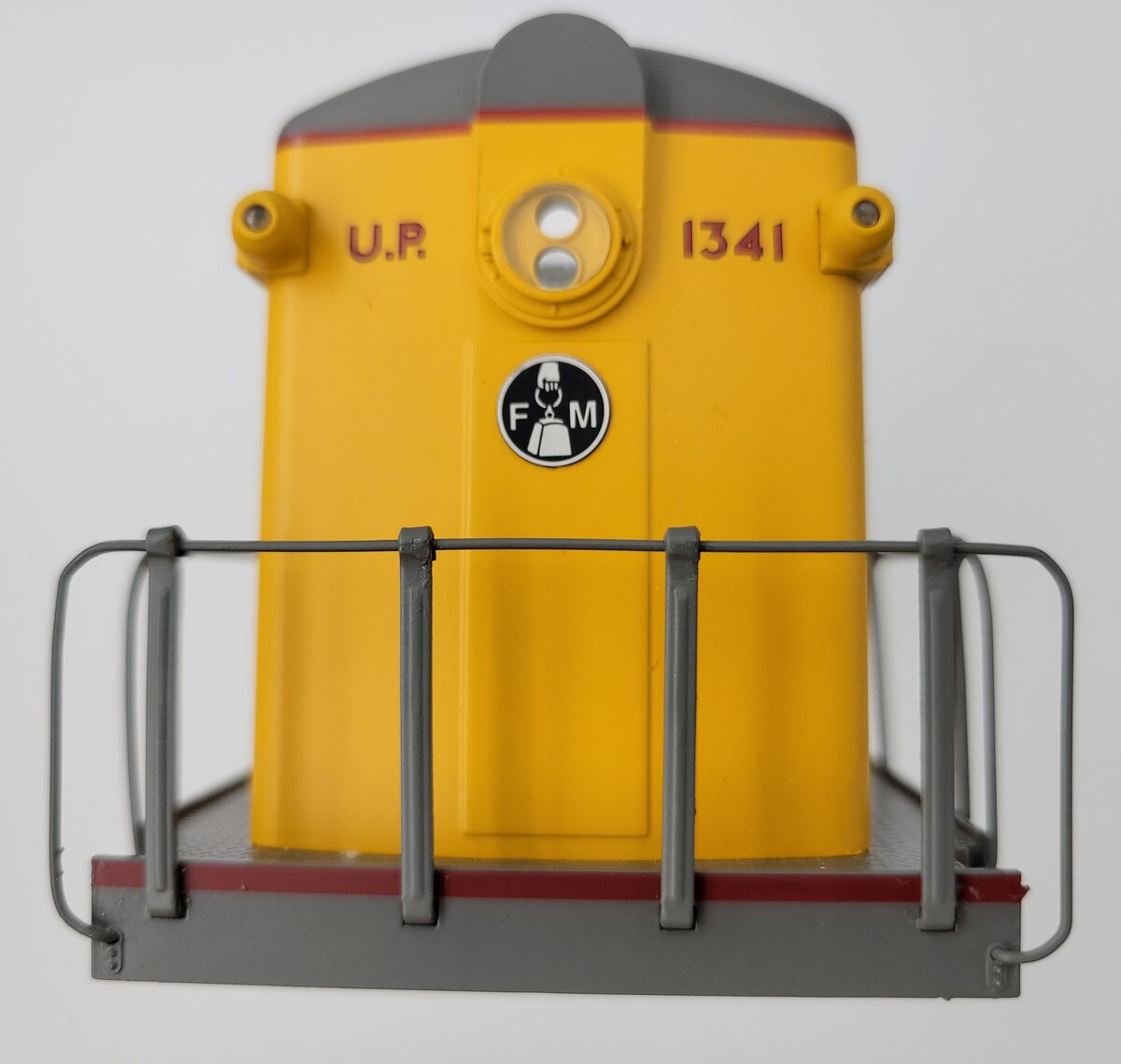 Lionel 38440-2 Union Pacific H16-44 Diesel Locomotive Shell #1341