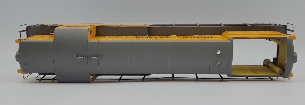 Lionel 38441-2 Union Pacific H16-44 Diesel Locomotive Shell #1342