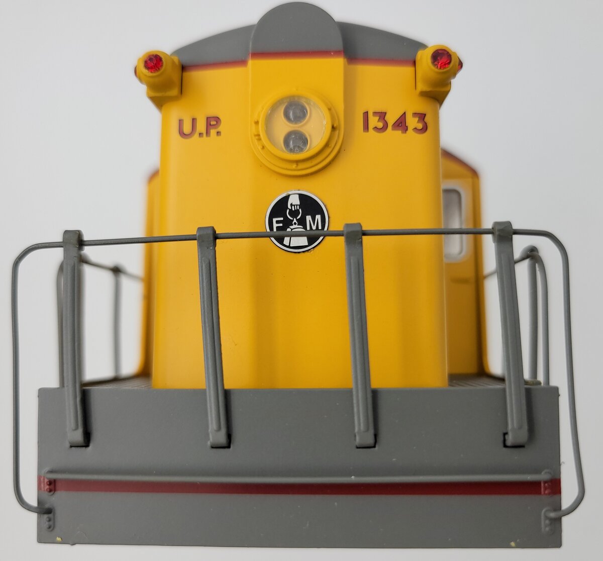 Lionel 38442-2 Union Pacific H16-44 Diesel Locomotive Shell #1343