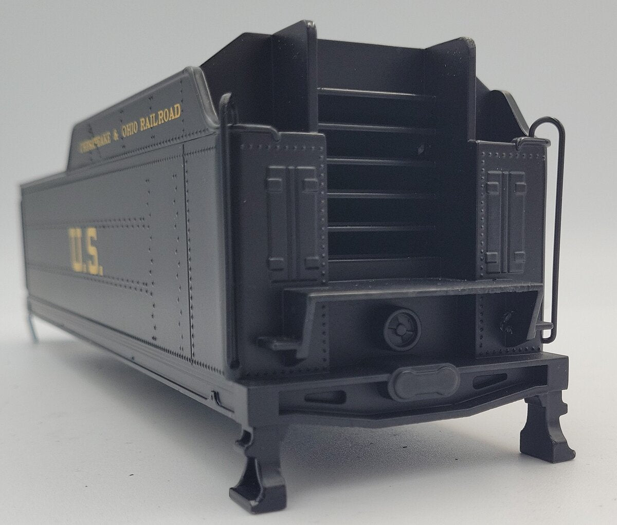 Lionel 11299-T02 2-6-6-2 C&O USRA Tender Shell #875