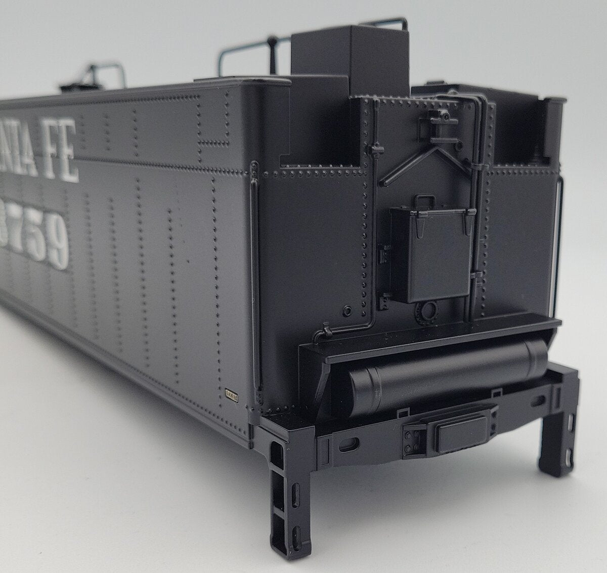 Lionel 11333-T02 AT&SF Northern Tender Shell # 3759