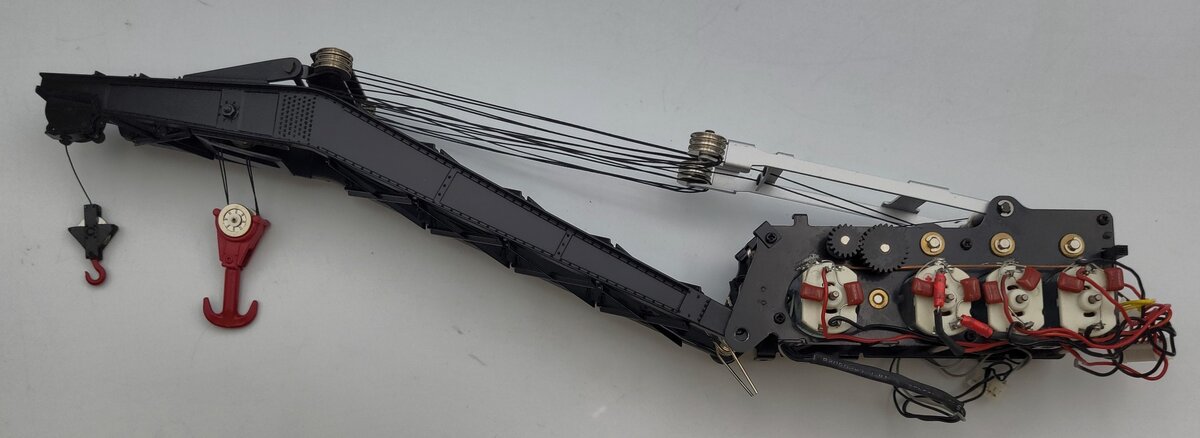 Lionel 29804-150  Union Pacific Crane Car Boom and Gearbox Assembly