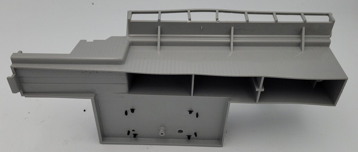 Lionel 37952-180 Culver Unloader Gray Upper Base with Ramp